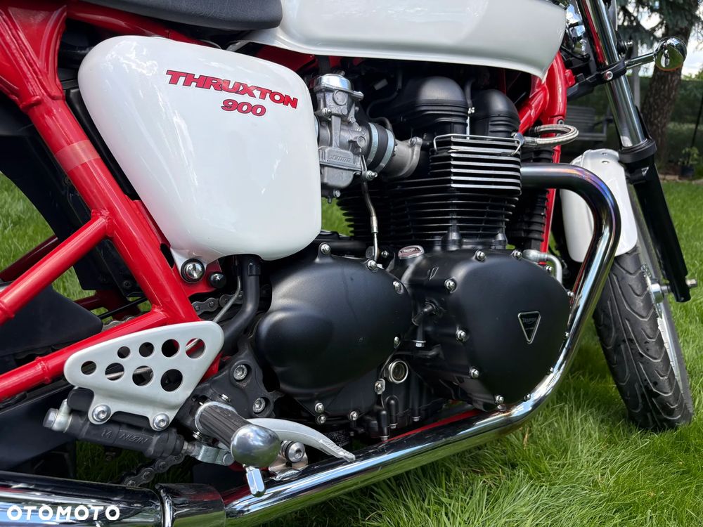 Triumph Thruxton - 14