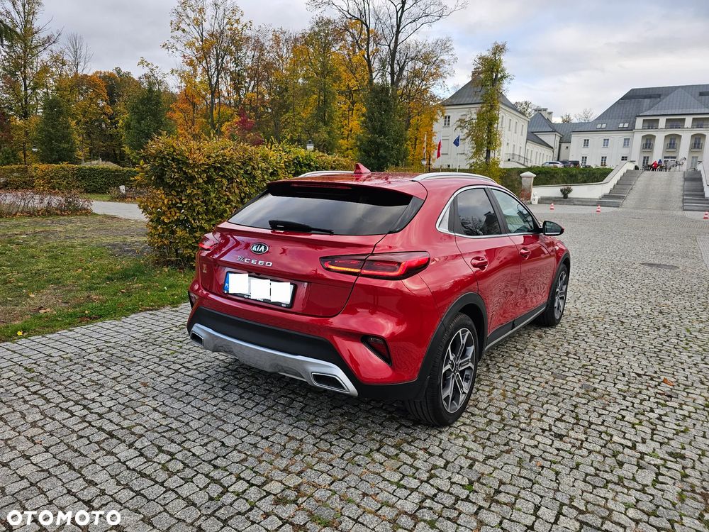 Kia XCeed 1.4 T-GDI L Business Line - 25