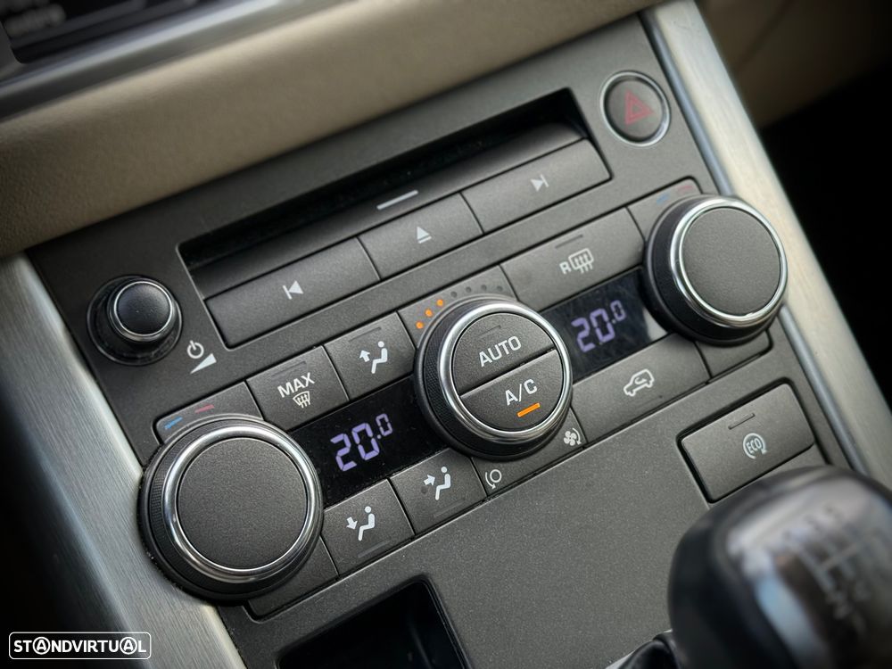 Land Rover Range Rover Evoque 2.2 eD4 Prestige - 19