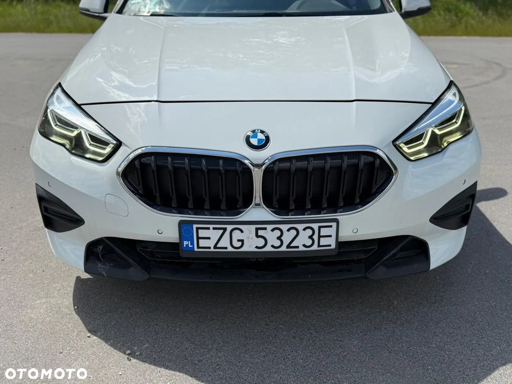 BMW Seria 2 216d - 5