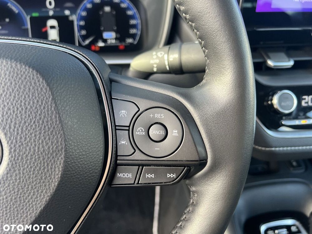 Toyota Corolla 1.8 Hybrid Comfort - 24