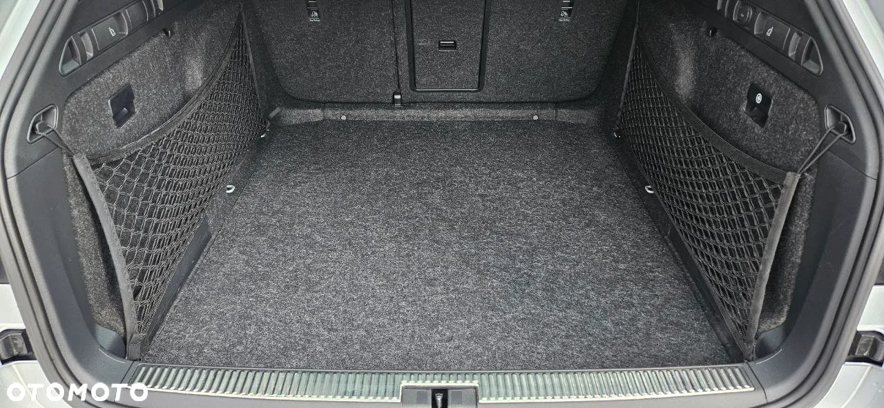 Skoda Superb 2.0 TDI SCR Style DSG - 26