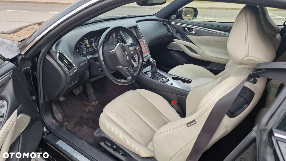 Infiniti Q60 2.0t Coupe Premium Tech - 3