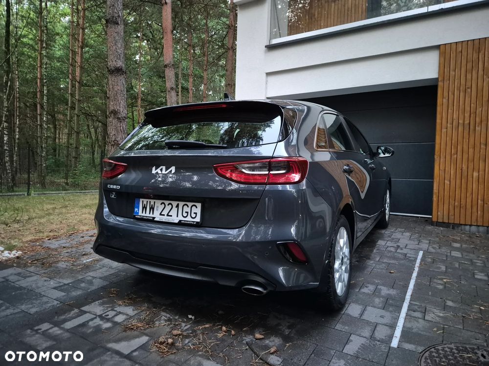 Kia Ceed 1.5 T-GDI M - 6
