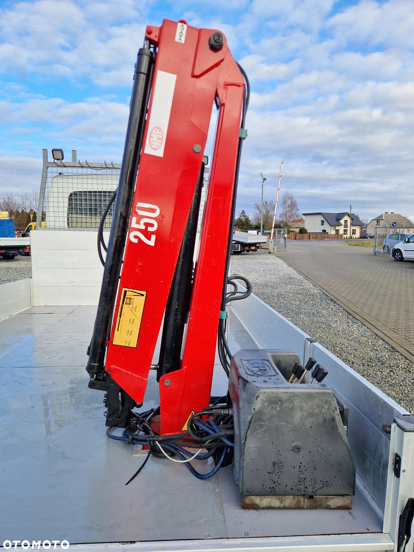 Iveco 35C17 3,0 HPI 170 KONNA DOKA 7 OSOBOWA BRYGADÓWKA 96T/KM PRZEBIEGU GWARANCJA HDS HMF 1670KG UDŻWIGU 3,3M SKRZYNIA BLIŻNIAKI DO 3,5T - 30