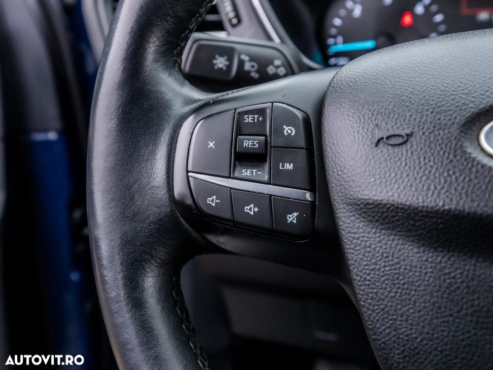 Ford Kuga 2.0 EcoBlue A8 AWD Titanium - 21