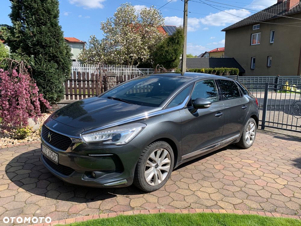 Citroën DS5 1.6 e-HDi Chic MCP - 1