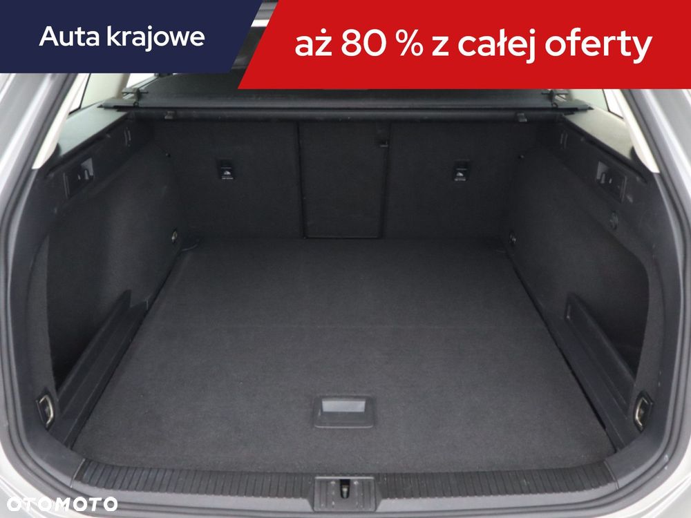 Volkswagen Passat Variant - 16