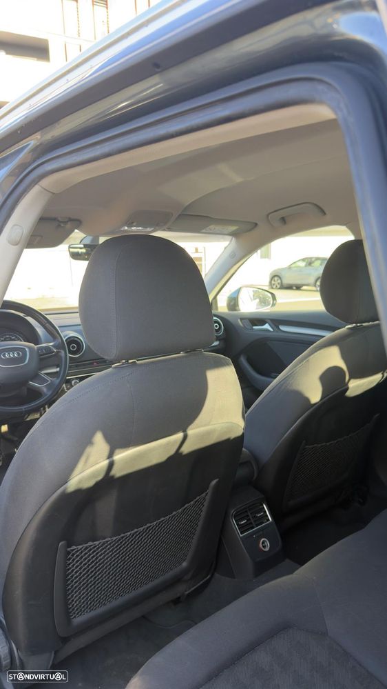 Audi A3 Sportback 1.6 TDI Attraction S tronic - 10