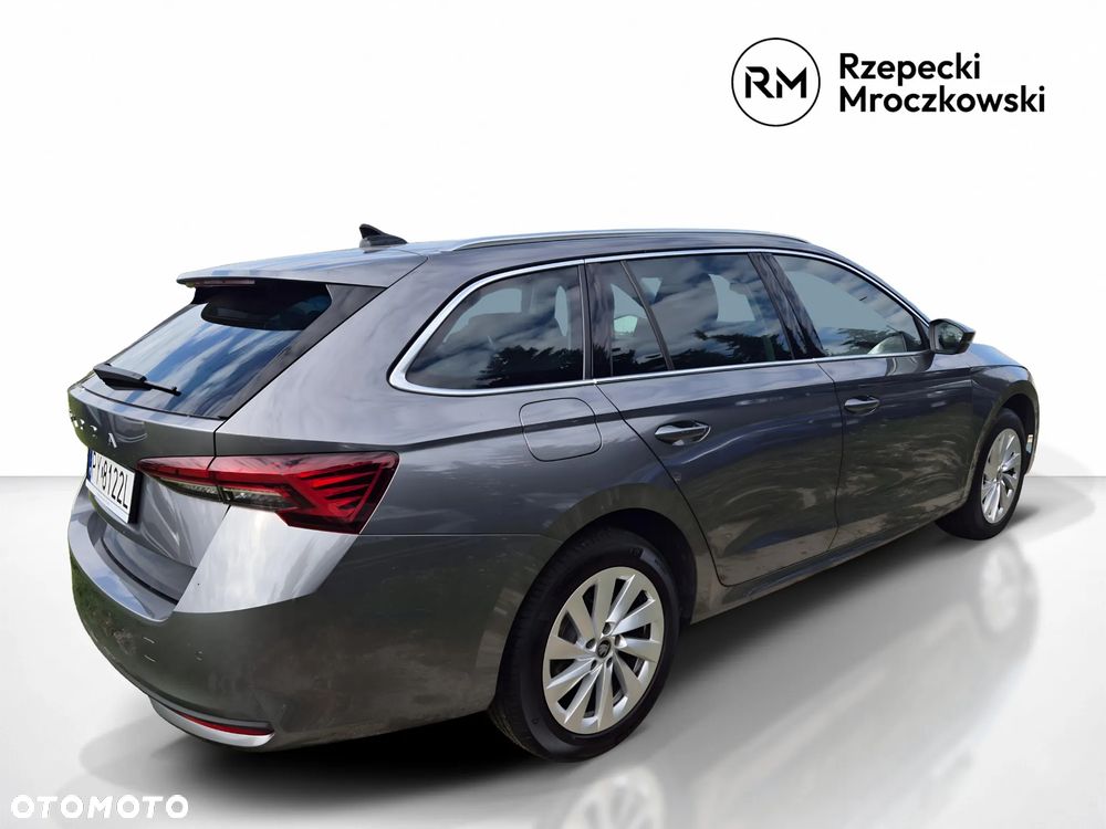 Skoda Octavia 2.0 TDI Edition 130 Selection DSG - 5