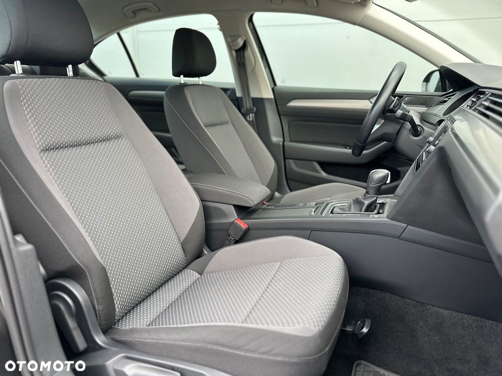 Volkswagen Passat 1.5 TSI EVO Business DSG - 39