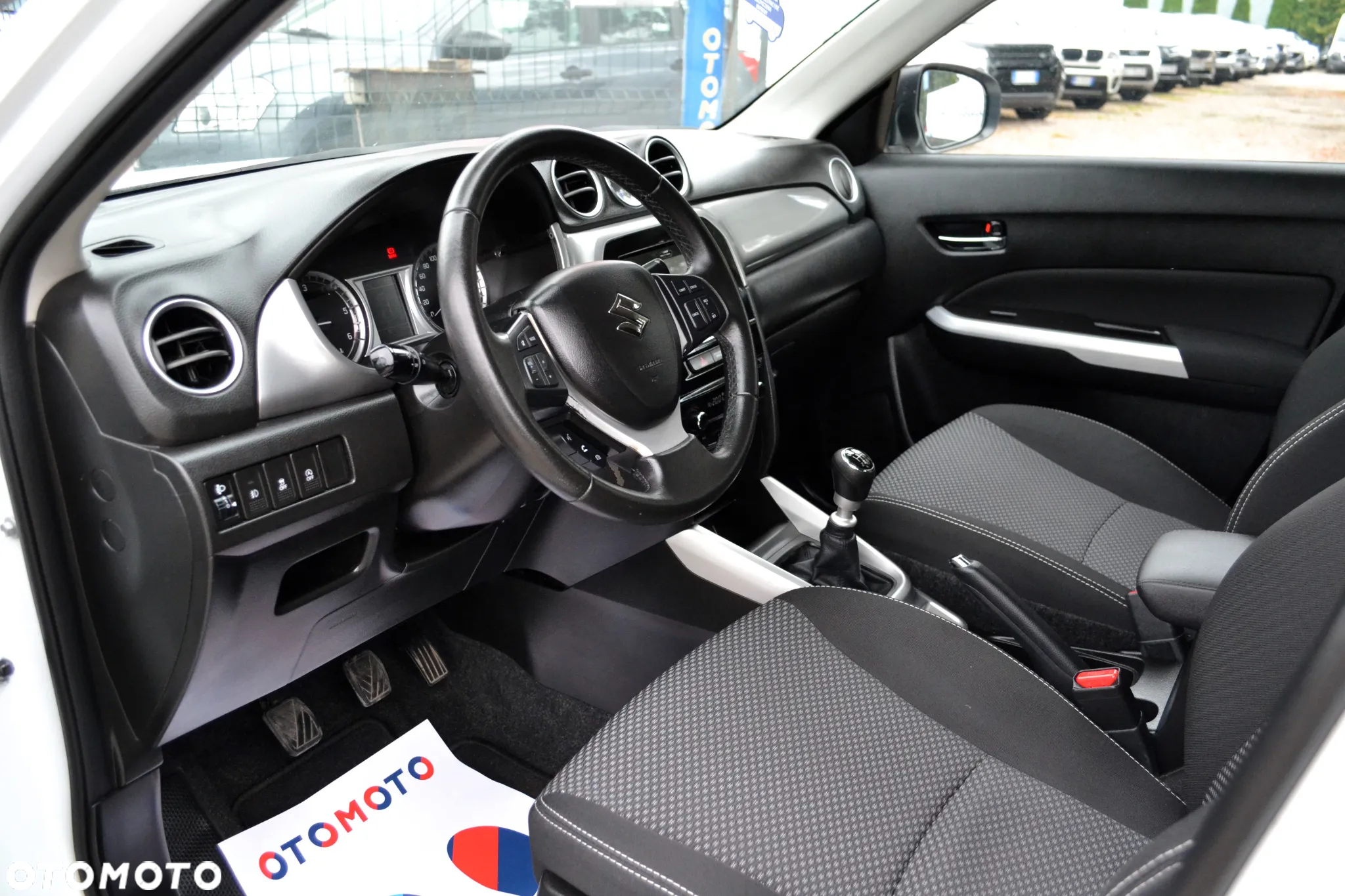 Suzuki Vitara 1.6 DDiS (4x2) Comfort+ - 8