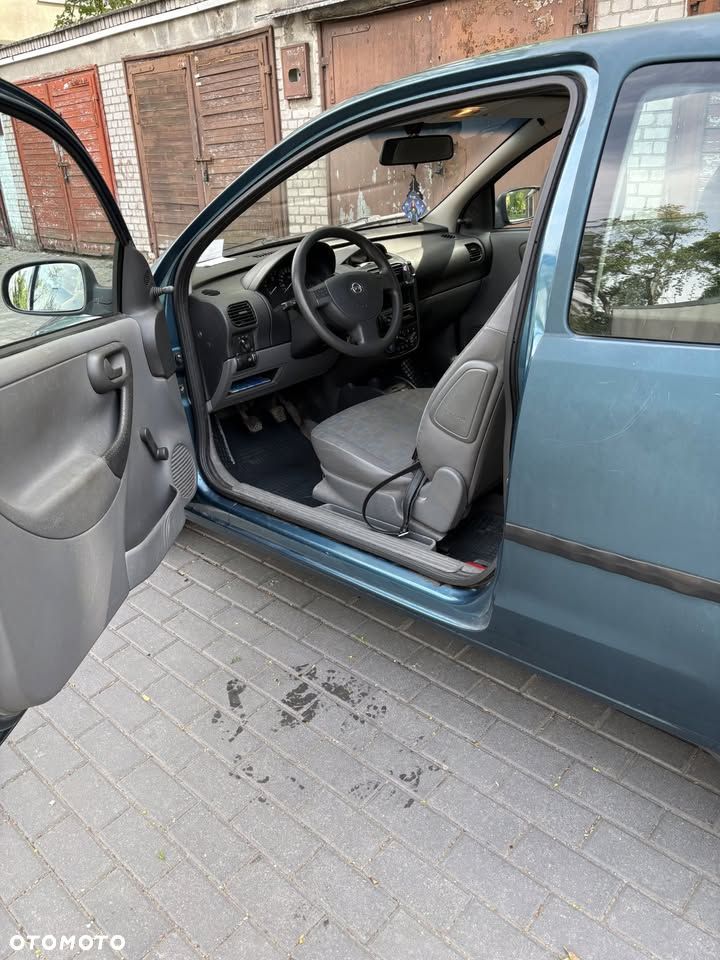 Opel Corsa 1.0 12V Base / Start - 3
