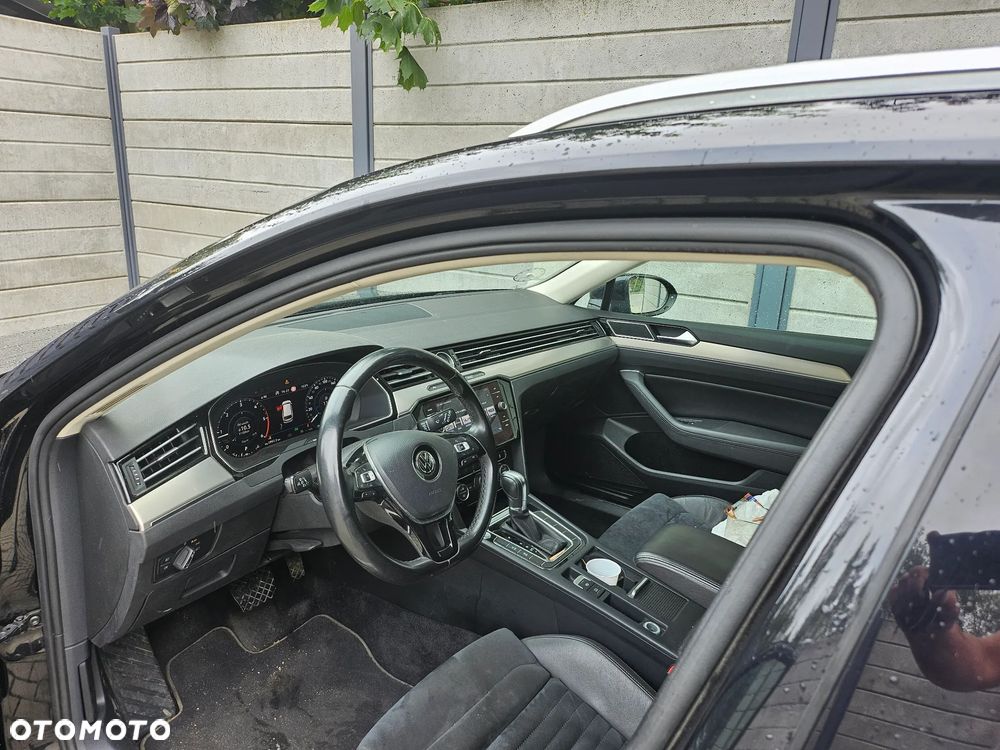 Volkswagen Passat 2.0 TDI SCR (BlueMotion Technology) DSG Highline - 16