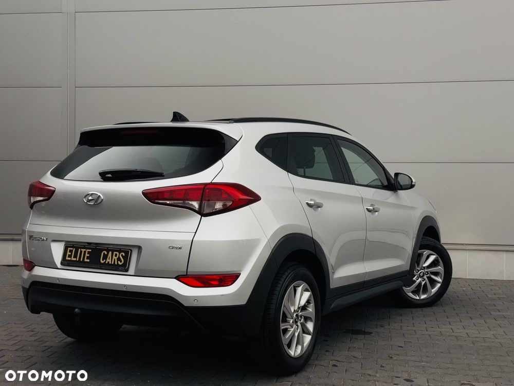 Hyundai Tucson blue 1.7 CRDi 2WD Advantage - 28