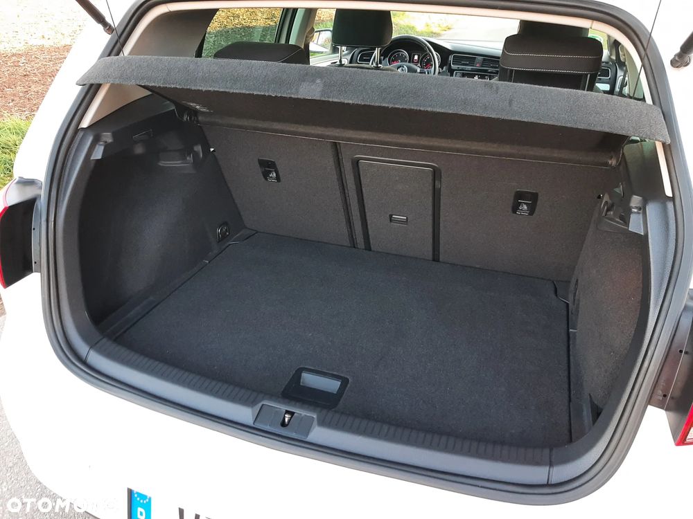 Volkswagen Golf VII 5-Türer Cup - 23