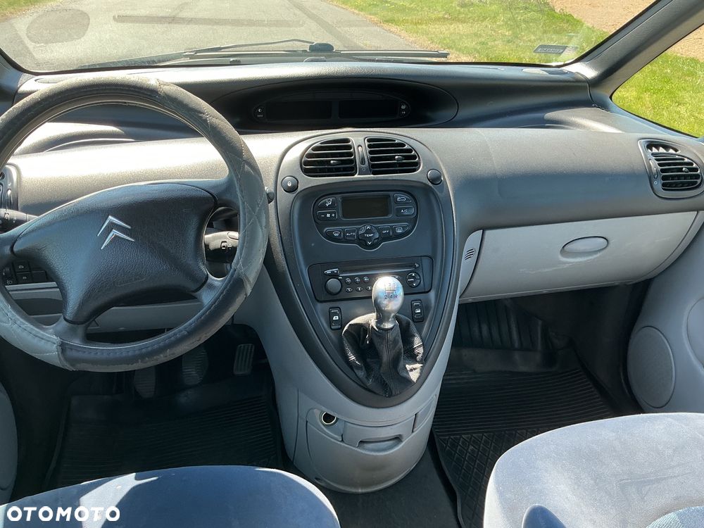 Citroën Xsara Picasso - 10