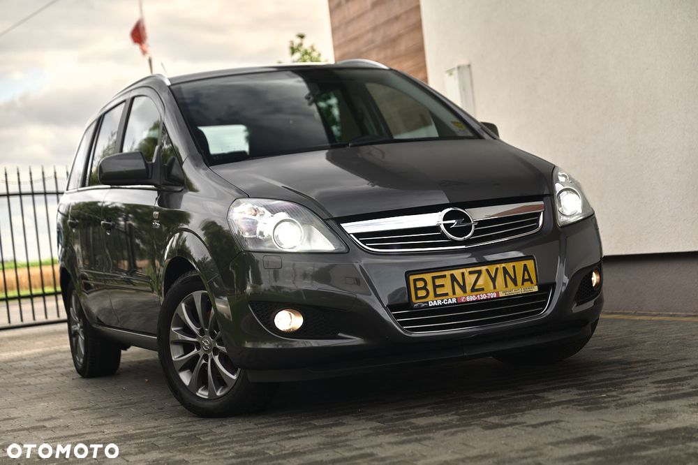 Opel Zafira 1.6 - 35