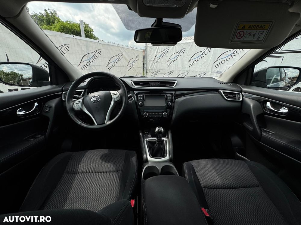 Nissan Qashqai 1.6 DCI ALL-MODE 4x4i N-Connecta - 8