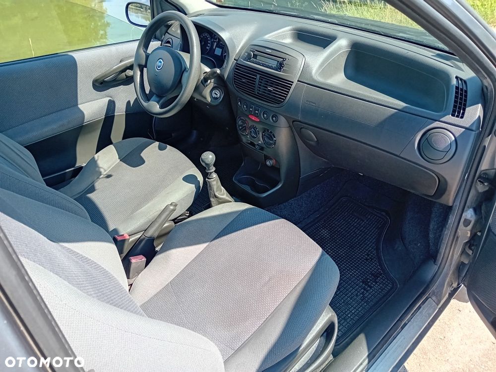 Fiat Punto - 7