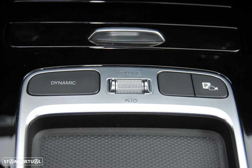 Mercedes-Benz A 250 e - 23