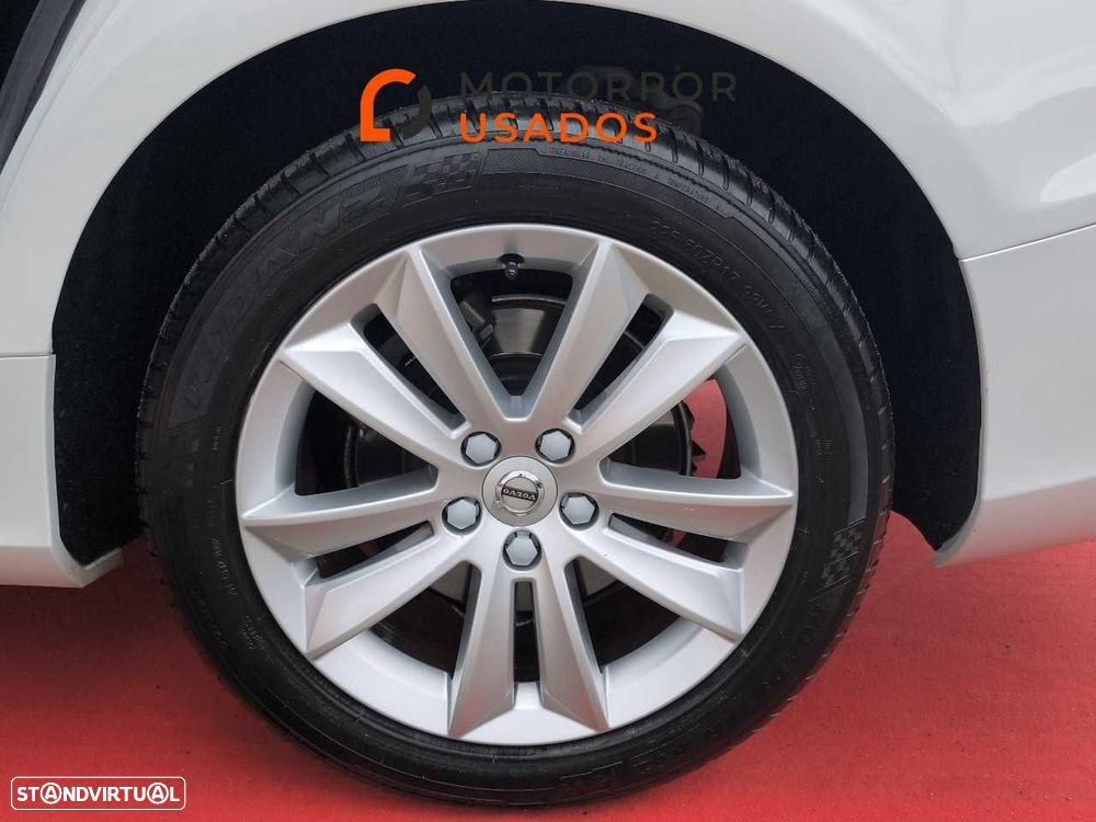 Volvo V60 2.0 B4 Momentum Geartronic - 11