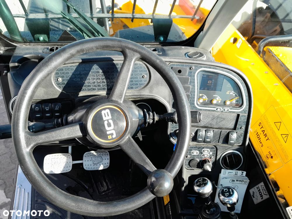 JCB 540-140 - 27