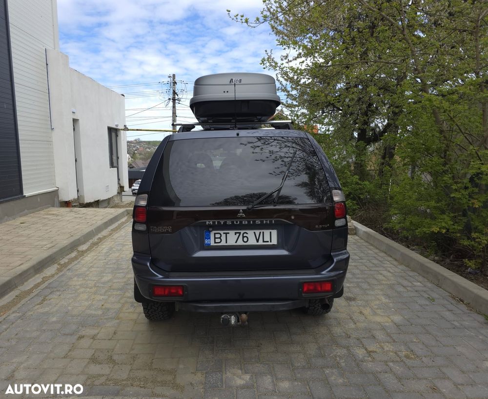 Mitsubishi Pajero Sport 2.5 TD Intense Piele + - 4