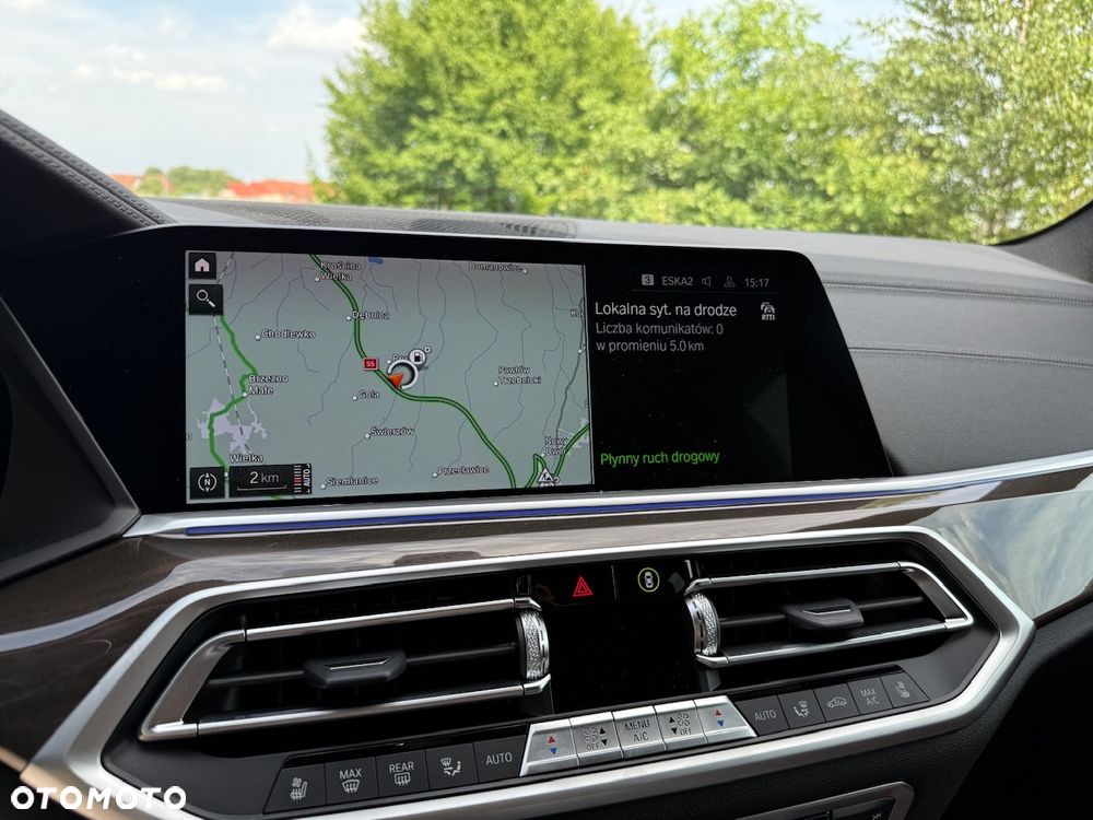 BMW X5 xDrive40i - 12