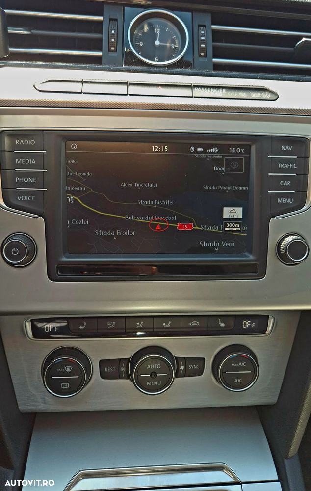 Volkswagen Passat 2.0 TDI DSG (BlueMotion Technology) Comfortline - 11