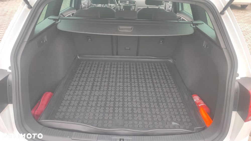 Volkswagen Golf 2.0 TDI (BlueMotion Technology) Highline - 14
