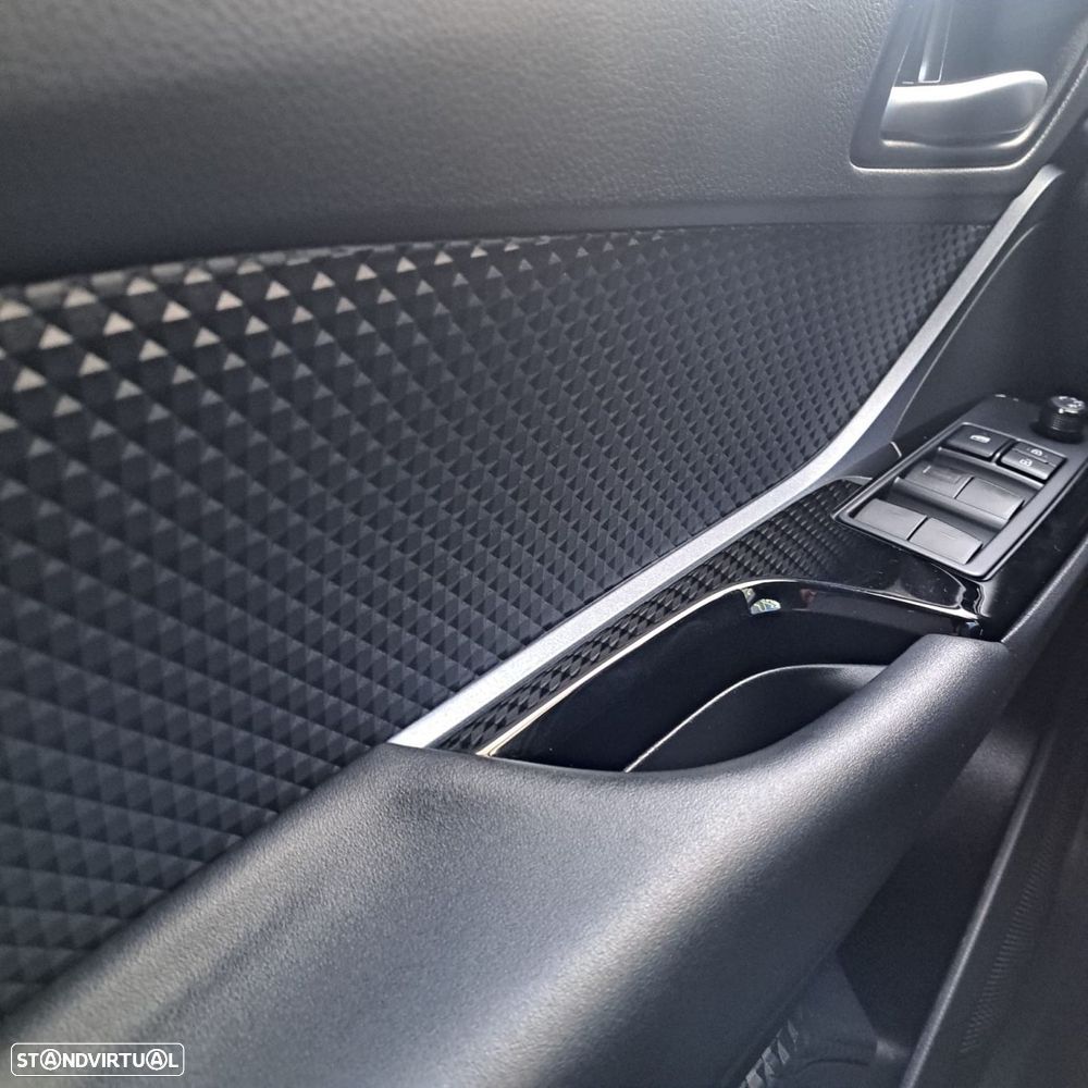 Toyota C-HR 1.8 Hybrid Square Collection - 25