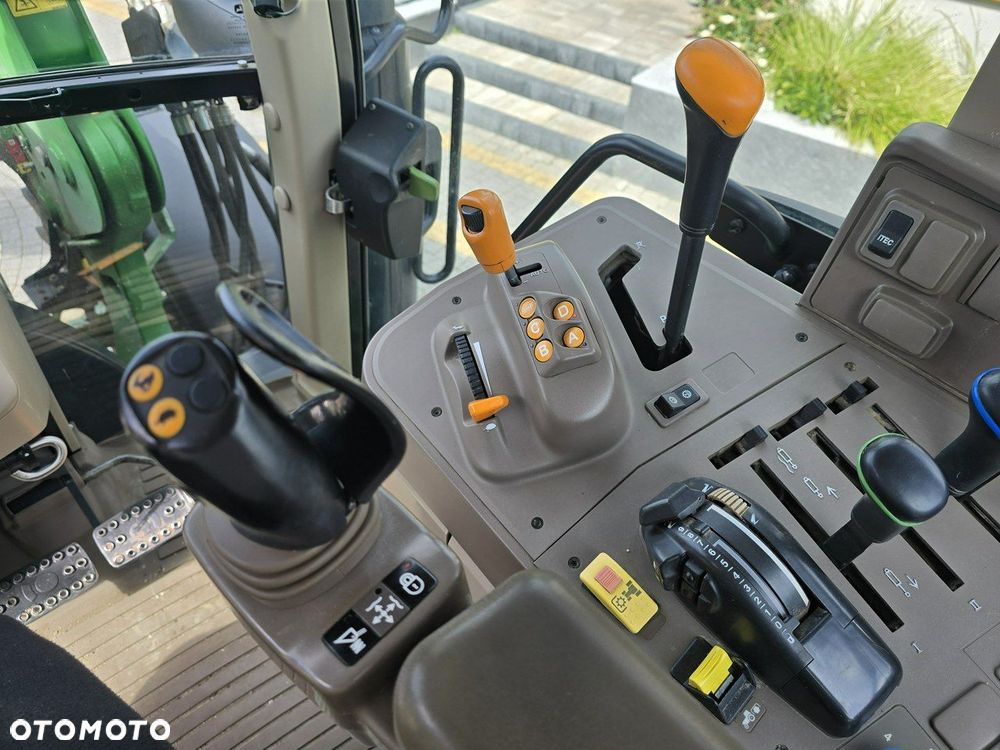 John Deere 6130 M - 11