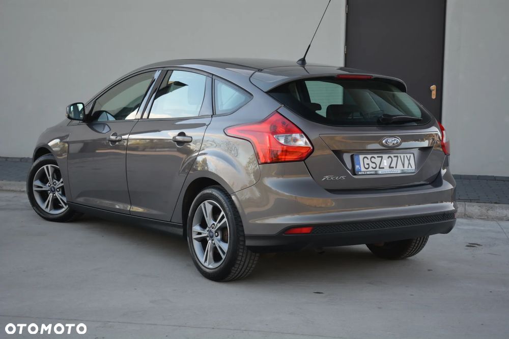Ford Focus - 19