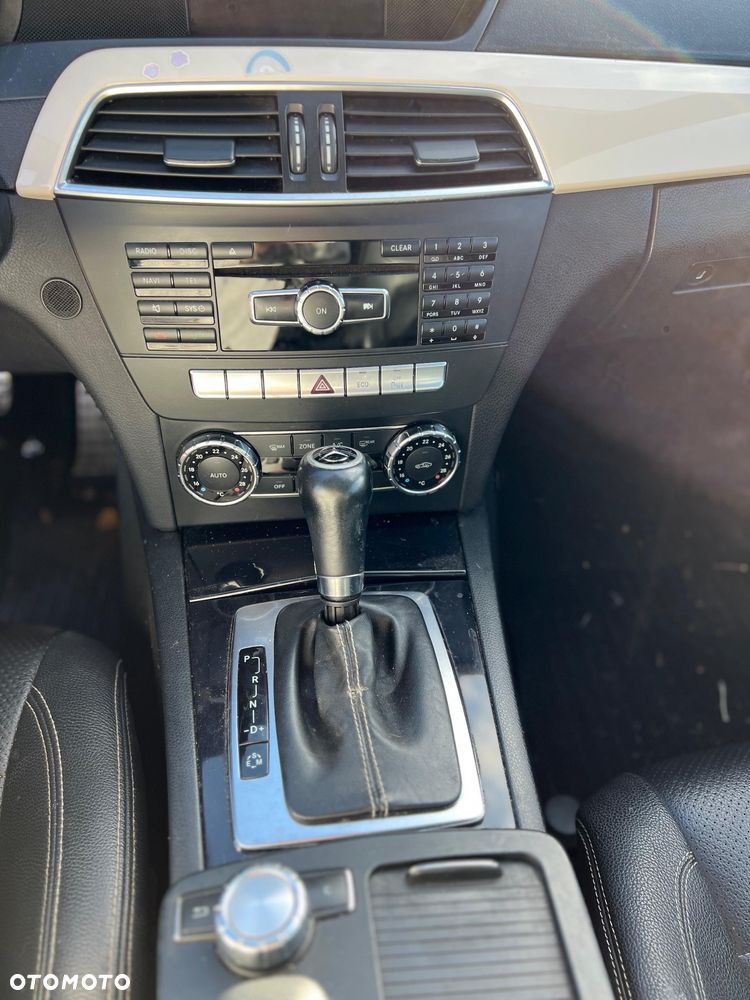 Mercedes-Benz Klasa C - 12