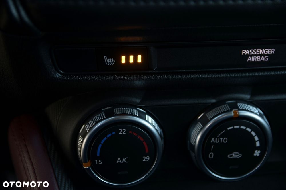 Mazda CX-3 SKYACTIV-G 120 FWD Sports-Line - 32