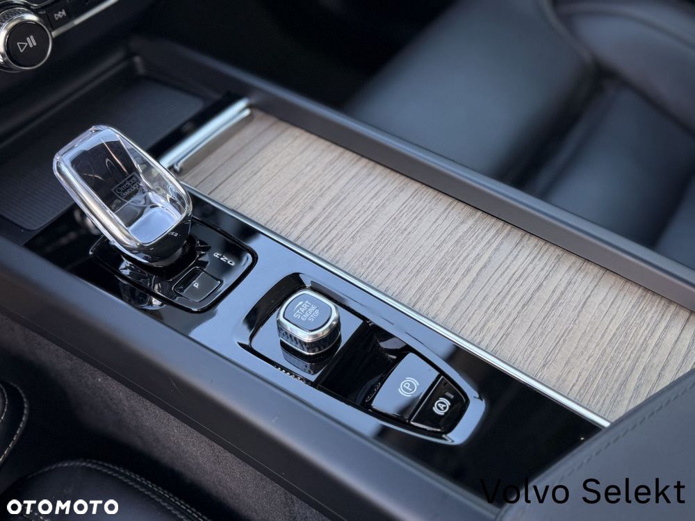Volvo XC 60 - 19