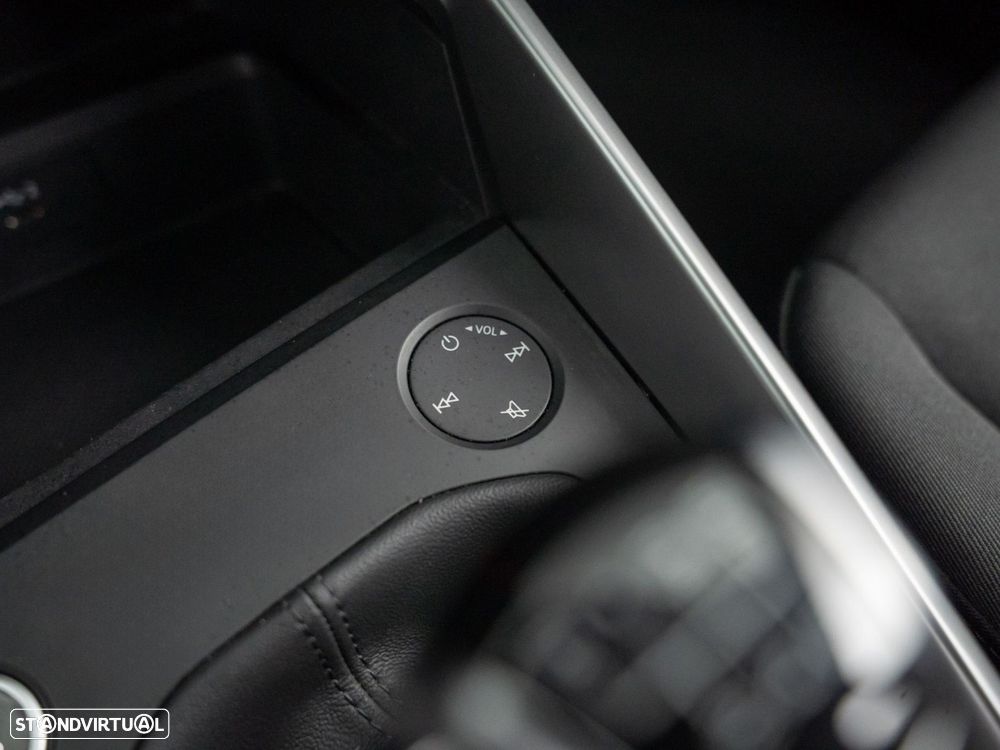 Audi A3 Sportback 30 TDI — fotografia 25