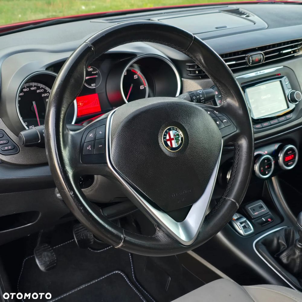 Alfa Romeo Giulietta 1.6 JTDM 16V Sport - 34