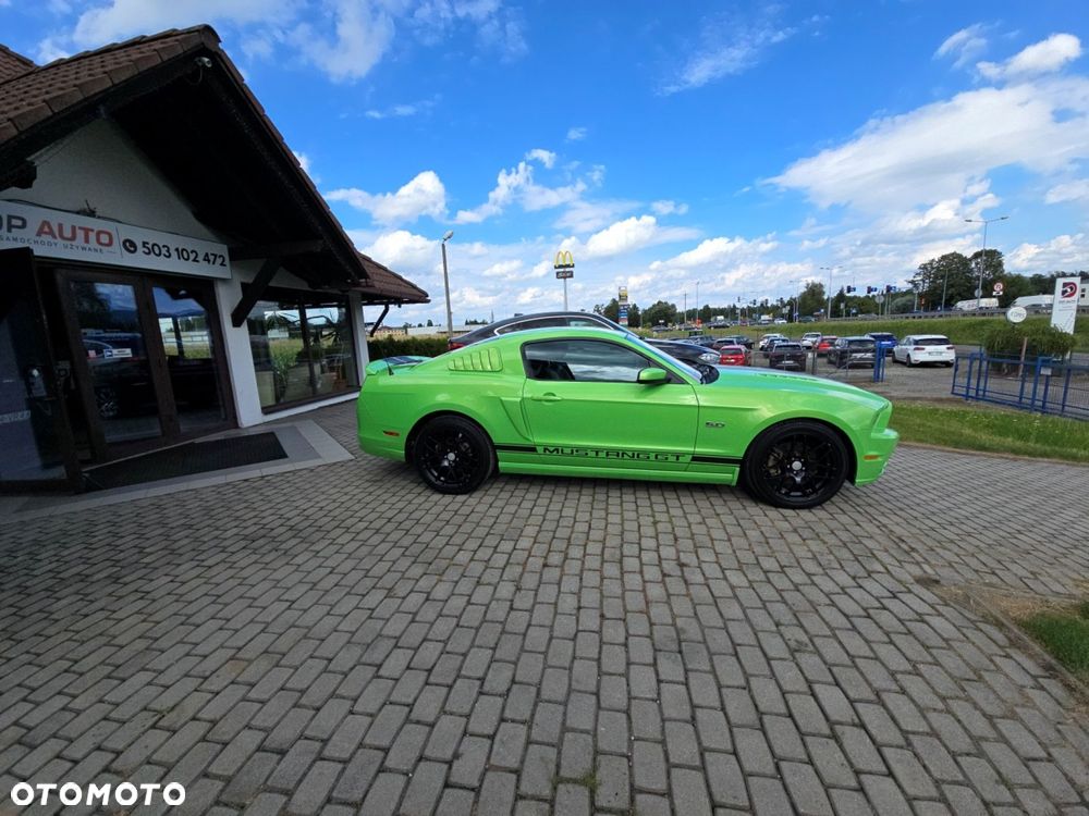 Ford Mustang - 10