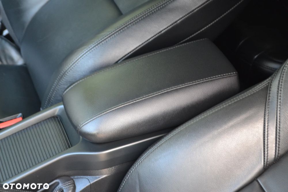 Volvo V40 - 22