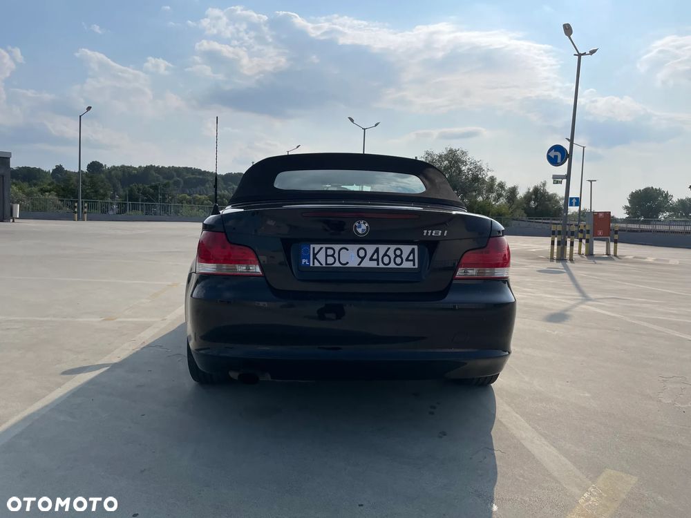 BMW Seria 1 118i - 17