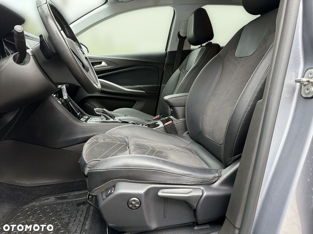 Opel Grandland 1.2 T GS Line S&S - 13