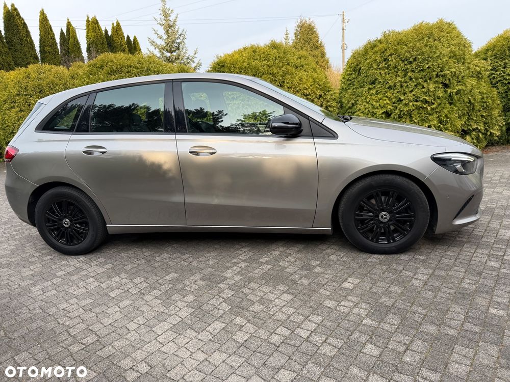 Mercedes-Benz Klasa B 180 7G-DCT Edition 2021 - 9