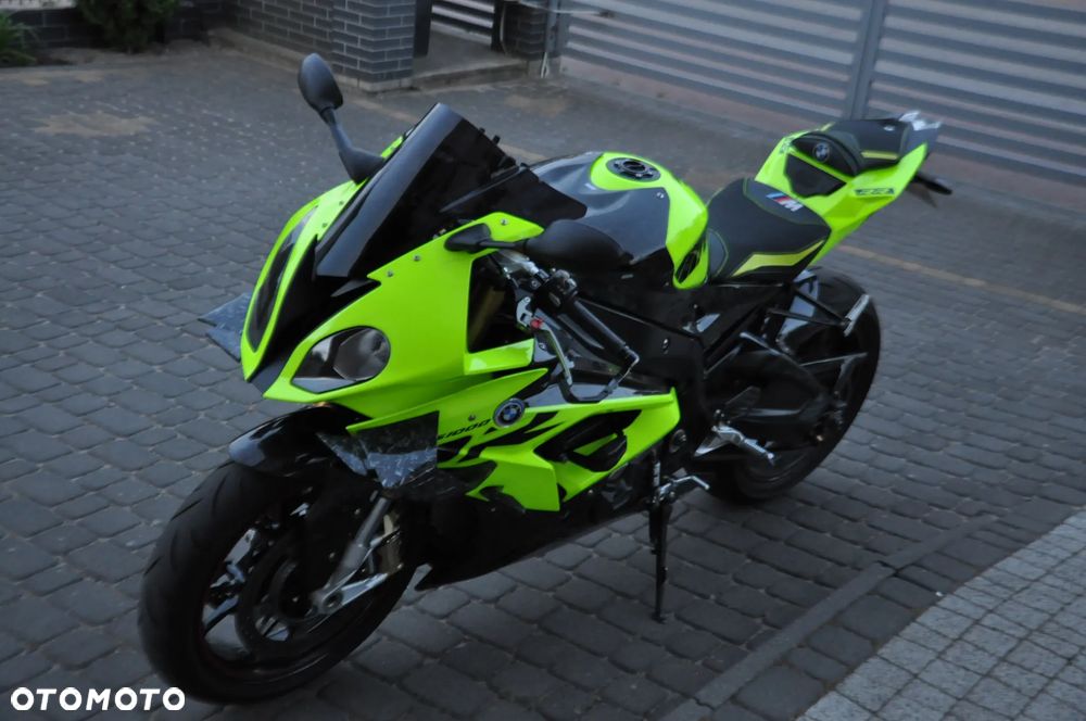 BMW S - 38