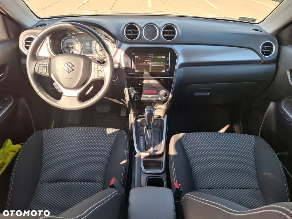 Suzuki Vitara 1.4 Boosterjet SHVS Premium 2WD - 26