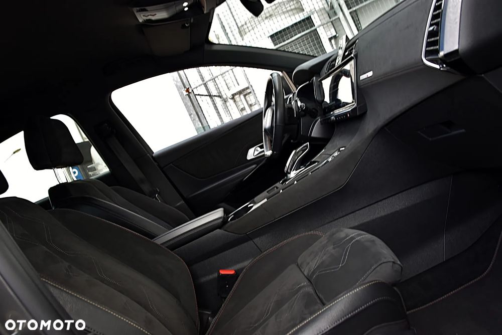 DS Automobiles DS 7 Crossback 1.6 PureTech Performance Line + - 21