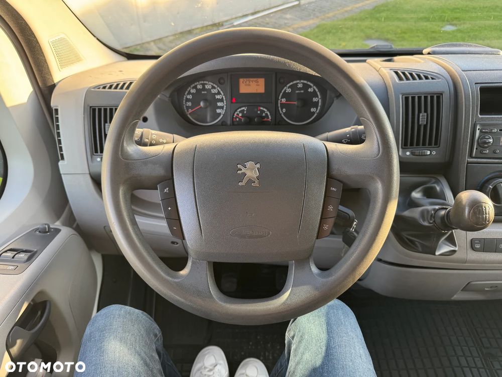 Peugeot Boxer HDi 333 L2H2 Standard - 13