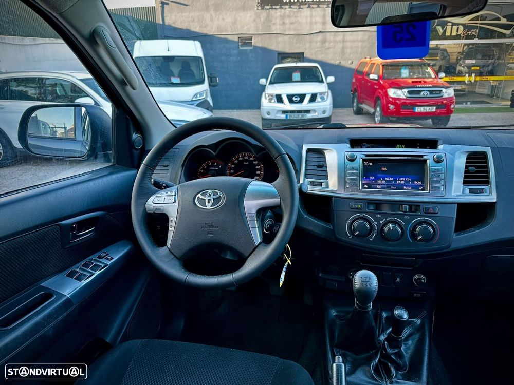 Toyota Hilux 2.5 D-4D 4WD CD - 9