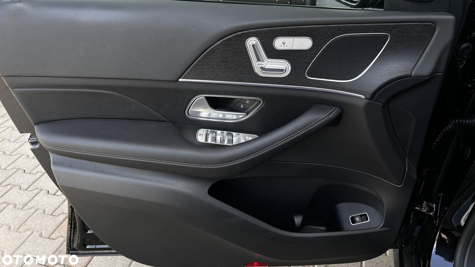Mercedes-Benz GLE - 10